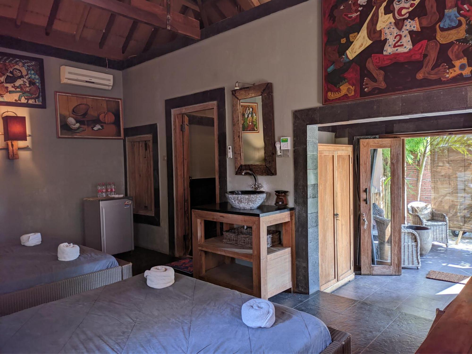 Astuti Gallery Homestay Yogyakarta